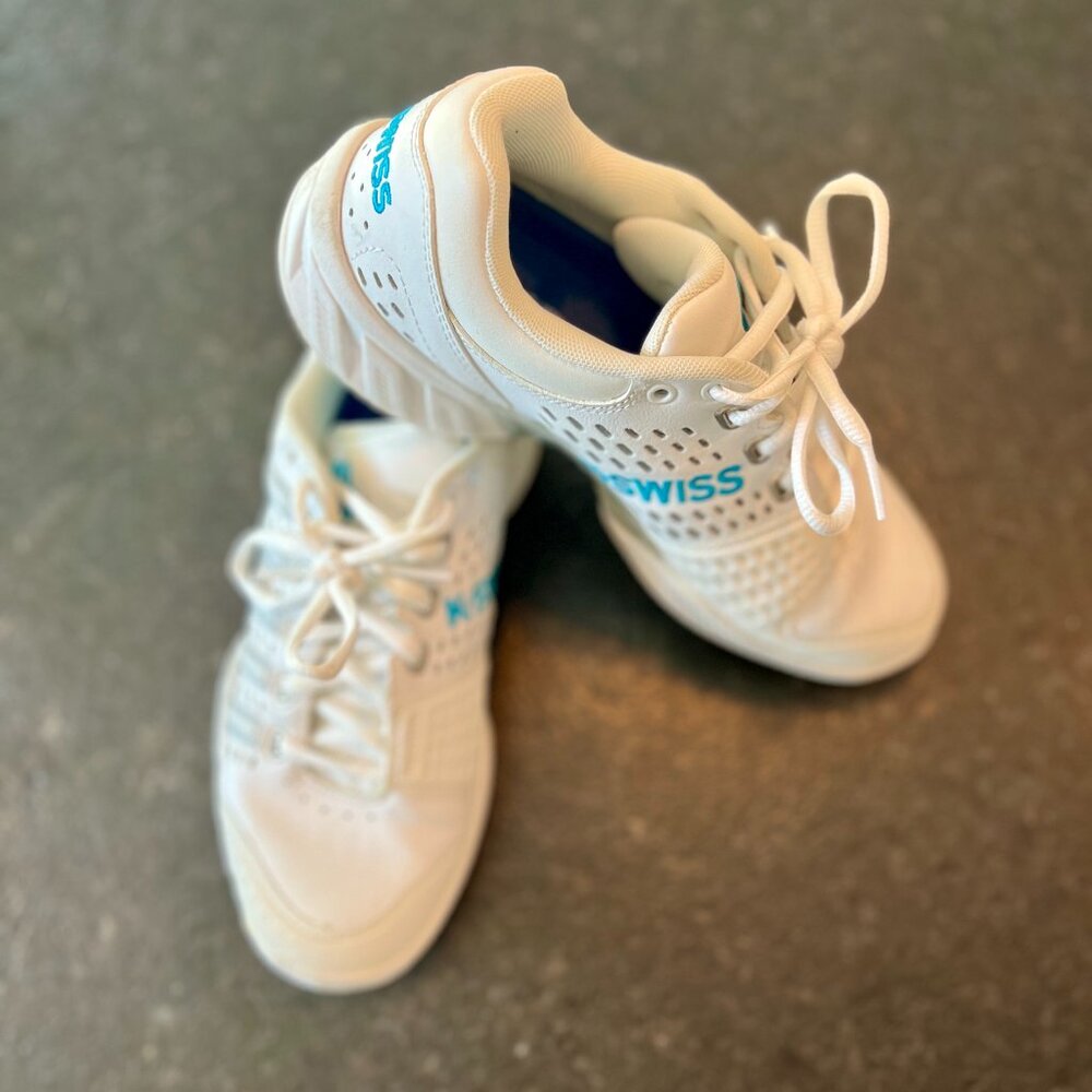 K-Swiss Sneakers Size 7